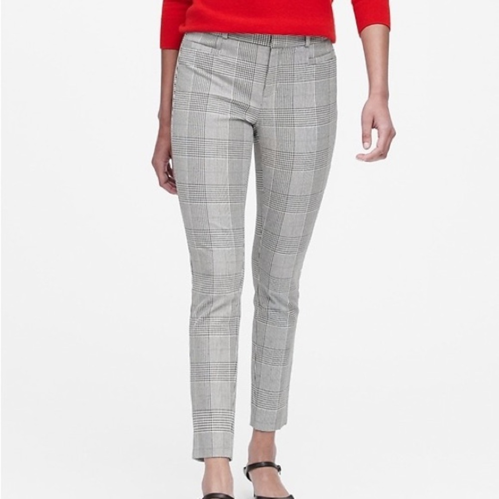 Banana Republic Black and White Plaid Cropped Pants